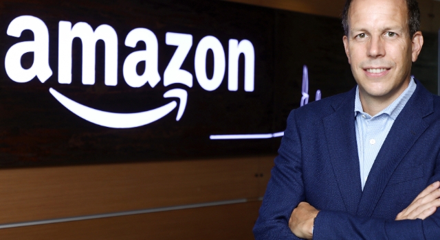 Amazon Prime üyeleri hızlı kargo ayrıcalığından yararlanıyor.