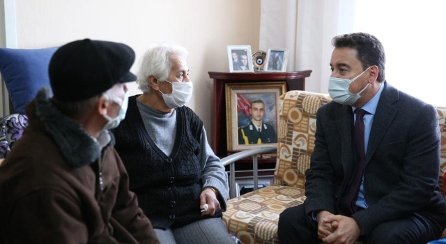 Babacan’dan şehit ailelerine taziye ziyareti