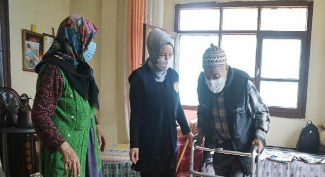 Başkan Kocaispir Hızır Gibi Yetişiyor, Yaraları Sarıyor