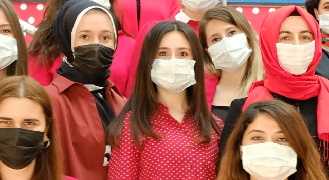 Çilek Mobilya’da Dünya Kadınlar Günü’nde Etkinlik..