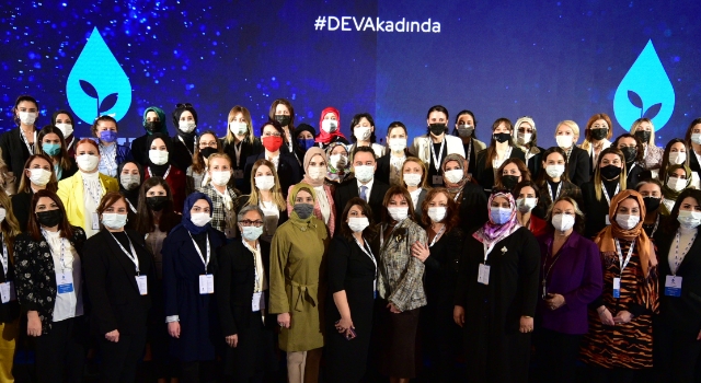 ‘Ekonomik dar boğazdan ve politik sıkışmışlıktan ancak kadınların aklı ve emeğiyle kurtulabiliriz’