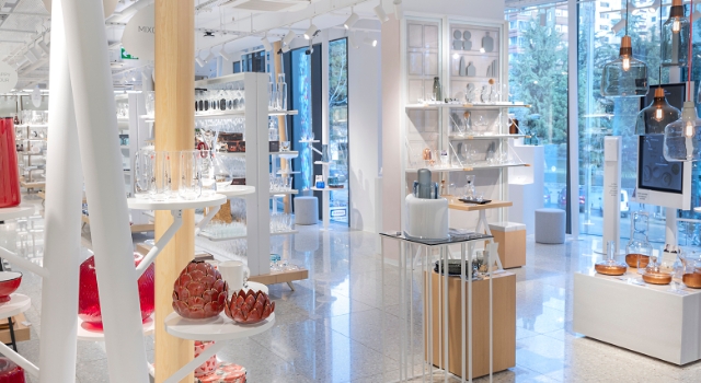 PAŞABAHÇE MAĞAZALARI ALIŞVERİŞ DENEYİMİNE YEPYENİ BİR SOLUK GETİRDİ