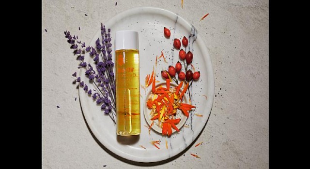 100 Doğal Formülüyle Hamilelerin Güvenle Kullabileceği Çatlak Bakım Yağının Etkisi de Kanıtlandı