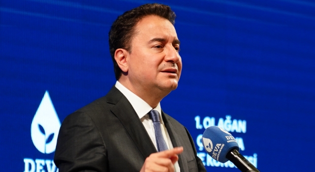 ALİ BABACAN’DAN ÖĞRENCİ YURDU YÖNETMELİĞİNE TEPKİ “Yöneten zihniyet, ‘muhalif gençlere yatacak yatak yok’ diyor”
