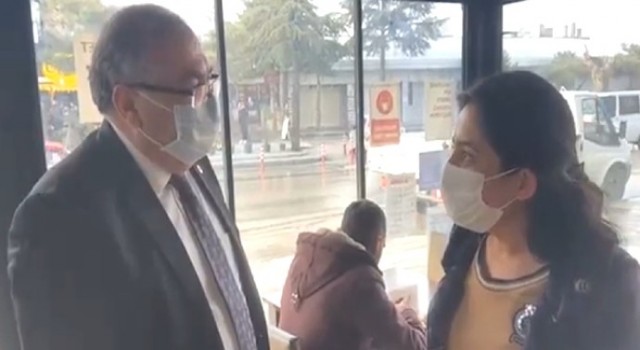 Asgari ücretten az bir maaşla çalışan, 3 üniversite mezunu genç kadın;”Şu an hükümet yetkililerinin hiçbir şekilde konuşmaya hakkı yok”