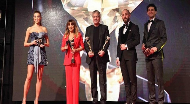 En iyiler ödülleriyle taçlandırıldı!