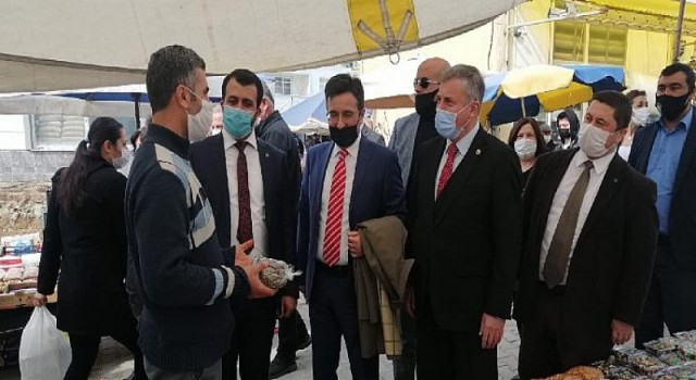Gelecek Partisi Genel Başkan Yardımcısı Özdağ, Kırklareli’nde esnafla bir araya geldi:”Esnaf adeta kan ağlıyor, siftah yapamıyor!”