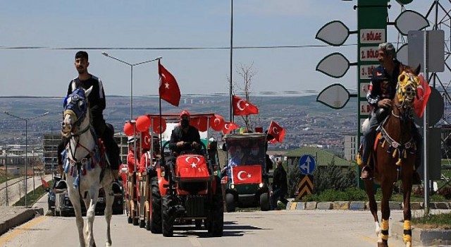 Gölbaşı Belediyesi, 23 Nisan Ulusal Egemenlik ve Çocuk Bayramı’nın 101. Yıl coşkusunu sokaklarında yaşattı.