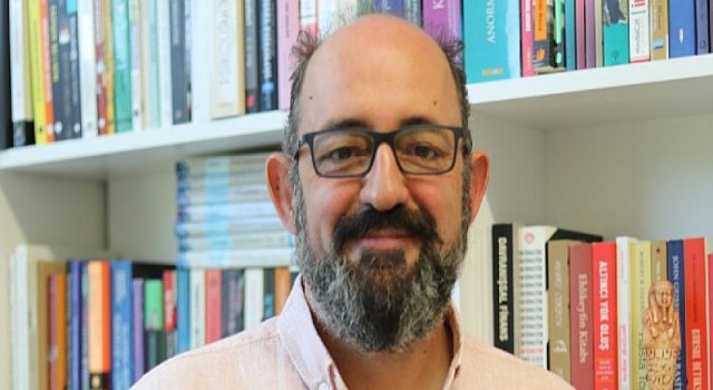 Prof. Dr. Sinan Canan: “Şehir insanının en büyük sorunu biyolojik işsizlik”