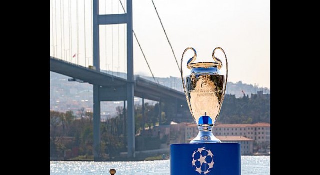 UEFA Şampiyonlar Ligi Kupası Pepsi® ve Ruffles® ev sahipliğinde İstanbul Boğazı ile buluştu