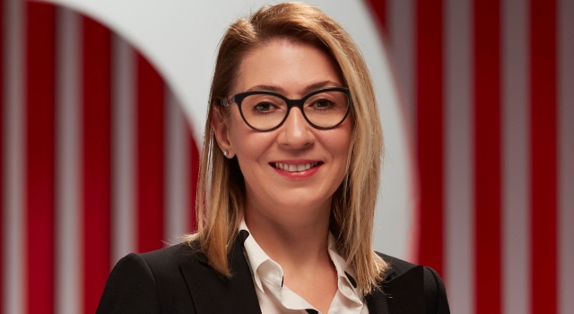 VODAFONE TÜM DÜNYADA MARKA STRATEJİSİNİ YENİLEDİ