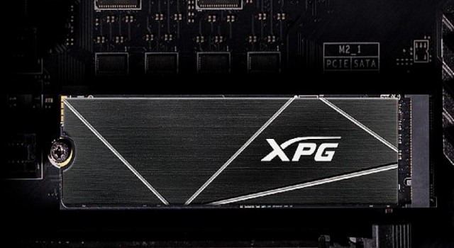 XPG GAMMIX S70 BLADE PCIe Gen4x4 M.2 SSD Modelini Duyurdu