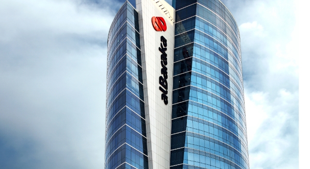 ALBARAKA TÜRK’ÜN KURUMSAL YÖNETİM İLKELERİNE UYUM DERECELENDİRME NOTU 9.12’YE YÜKSELDİ