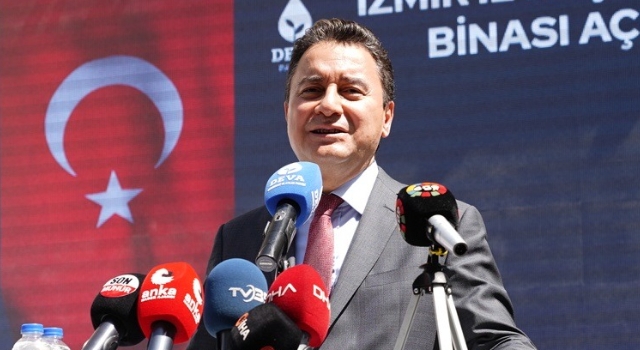 ALİ BABACAN’DAN İZMİR’DEN YASSIADA MESAJI ‘Kimse eski Türkiye’nin karanlığını bir sopa gibi kullanmasın’