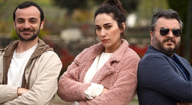 AYAK İŞLERİ İZLEYİCİYLE BULUŞTU