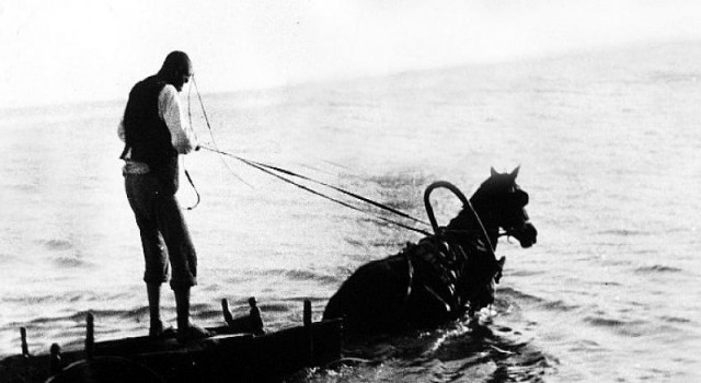 Bendine Sığmayan İstanbul”dan Satır Başları