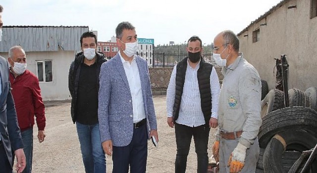 Gölbaşı Belediye Başkanı Ramazan Şimşek yayımladığı mesajında 1 Mayıs ve Emek Dayanışma Günü’nü kutladı.