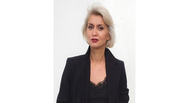 hep kitap’tan yayımlanan “Ev” romanıyla Nermin Yıldırım, Duygu Asena Roman Ödülü’nün sahibi oldu