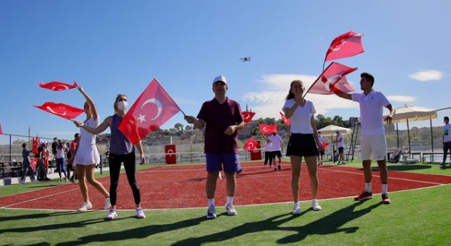İMAMOĞLU: “İSTANBUL’UN ENERJİSİ HEP YUKARIDA OLSUN”