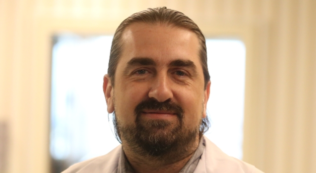 ALS’nin ilk evrelerinde hareketlerde güçlük ortaya çıkıyor