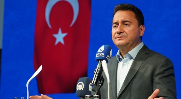 BABACAN’DAN BİRARADA YAŞAM VURGUSU ‘Beraberlik içinde yol yürümeyi önce partimizde yaşayacağız, ardından ülkemizde yaşatacağız’