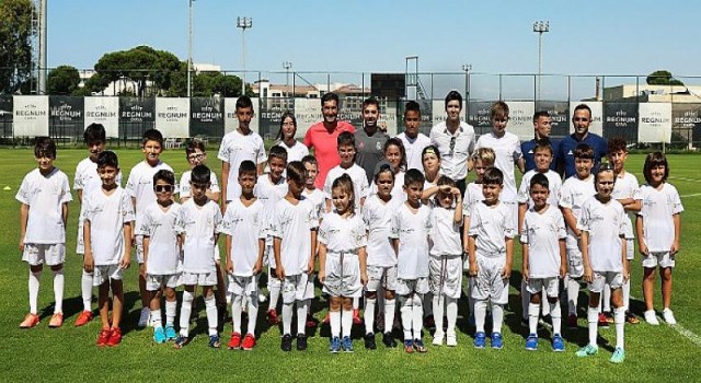 Geleceğin Futbol Yıldızlarını Yetiştiren Real Madrid Futbol Okulu 5 Yaşında!