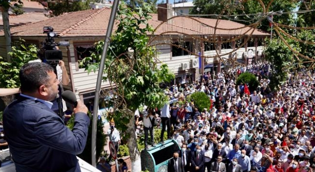 İMAMOĞLU, MALATYA’DA DA “BETON KANAL” MESAJI VERDİ:“TAHRİBATIN EN DERİNİNİ İSTANBUL YAŞIYOR”