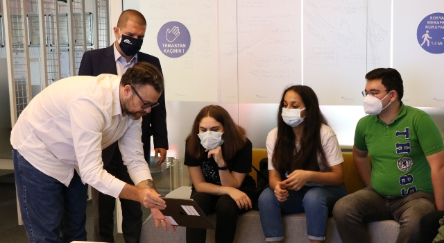 LİSELİLER TEKNOFEST’TE ELEKTRİKLİ ARAÇLARINI YARIŞTIRIYOR!