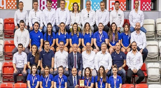 Tarihi başarının mimarları aynı karede buluştu