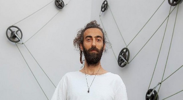 Yanköşe Yeni Dönemde Bilal Yılmaz’ın “Seri Zanaat” Eserine Yer Veriyor