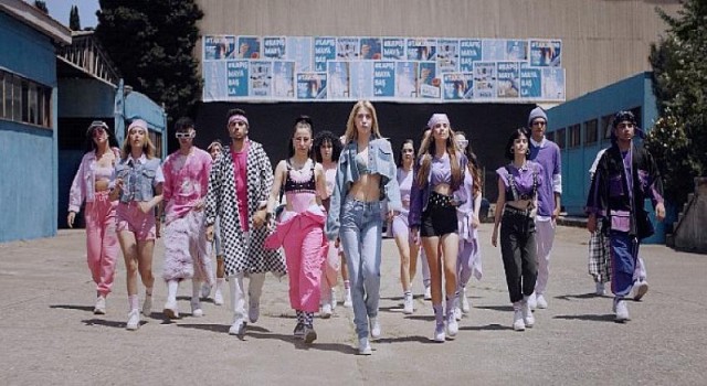 Aleyna Tilki ve Sosyal Medya Fenomenlerinin Reklam Filmi Ekranlarda