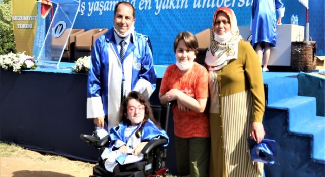 Cam Kemik Hastasından Çift Ana Dal Başarısı!