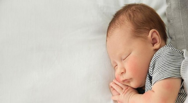 Her 100 bebekten 6’sında besin enerjisi var