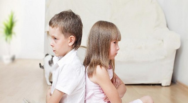 Kardeşler Arası Rekabeti Desteklemeyin