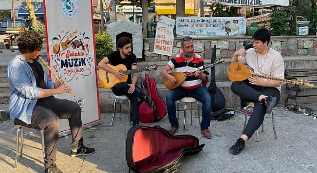 Beykoz Sahili Sokak Müzisyenleriyle Doldu
