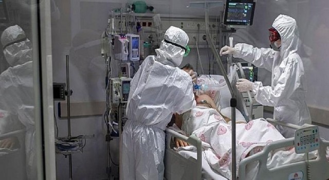 3600 Ek gösterge bekleyen hemşireler işçiden daha az kazanıyor