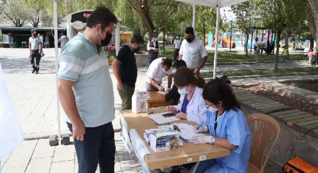 “Aşı ile Hayata Tutunun”