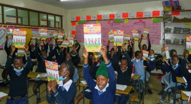 Emirates Havayolu Vakfı, İş Ortaklarının Tüm Dünyada Okuryazarlığı Ve Eğitimi Destekleyen Projelerine Dikkat Çekiyor