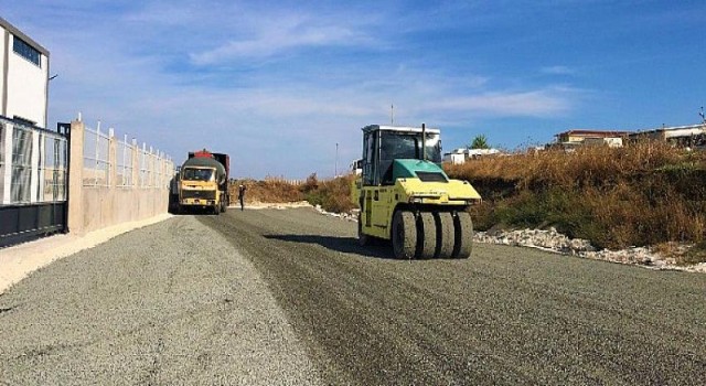 Lüleburgaz’da yol çalışmaları devam ediyor