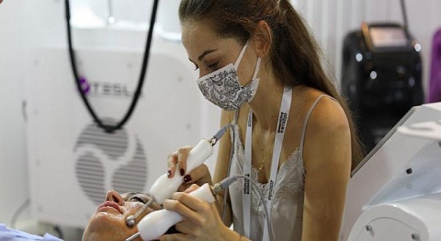 Medikal estetikte trend doğal görünmek