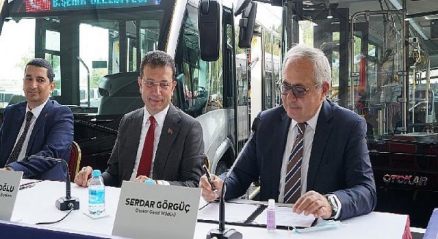 Mega kent İstanbul’un 100 yeni Otokar metrobüsü için imzalar atıldı