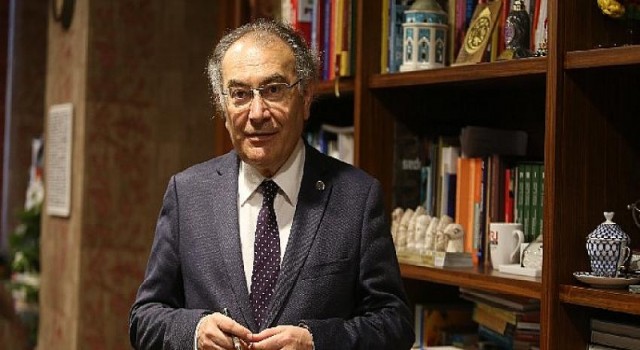 Prof. Dr. Nevzat Tarhan: “Anne-çocuk arasındaki bağımlı ilişki okul fobisine yol açıyor”