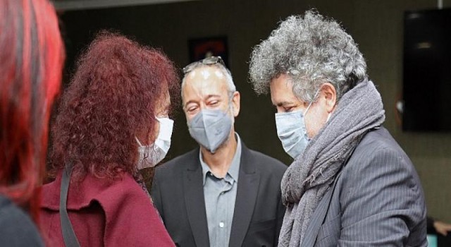 İbb Şehir Tiyatroları’nın Merakla Beklenen Oyunu Yaftalı Tabut Prömiyer Yaptı