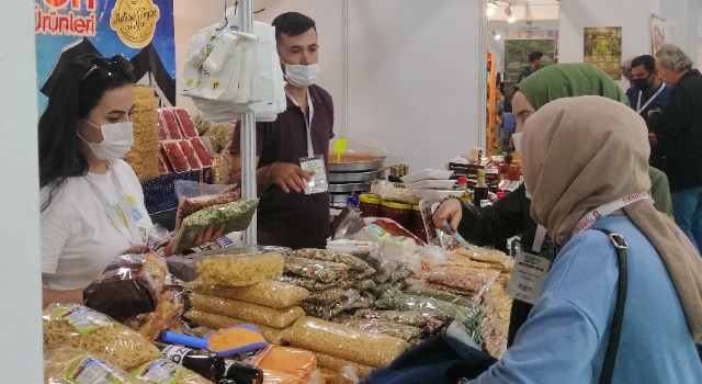 Organik Ürünler Fuarı Kapılarını Açtı