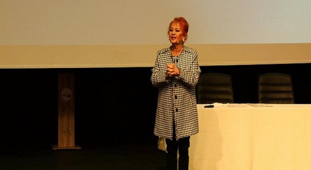 Büyükşehirden Otobüs Şoförlerine İletişim ve Öfke Kontrolü Semineri