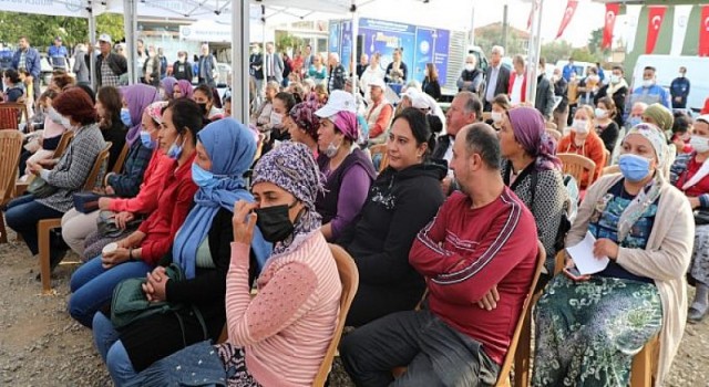 Büyükşehir’den Ulalı Kadın Üreticilere Kıl Keçisi Desteği