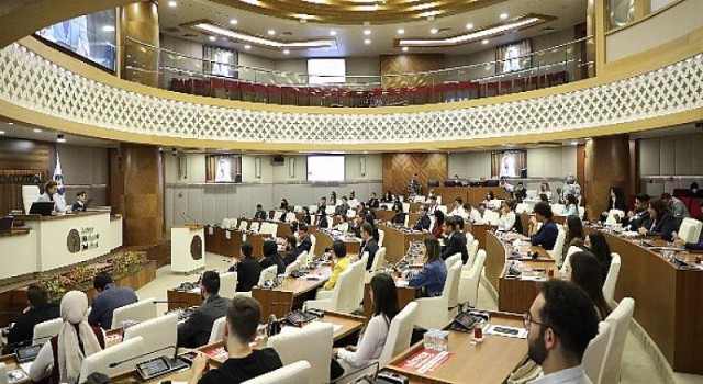 Gençlik Meclisi olağanüstü toplandı