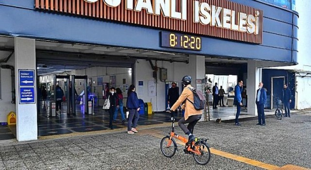 İzmir’de bisikletle vapura binmek 5 kuruş!