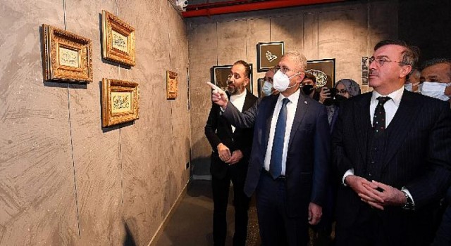 Mustafa Cemil Efe’nin Cevher Hüsn-i Hat Sergisi Üskidar’da Başladı