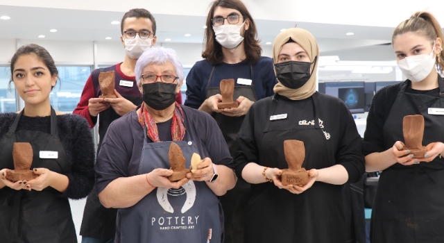 Türkiye’de ilk kez estetik morfoloji ve materyal dersi verildi!